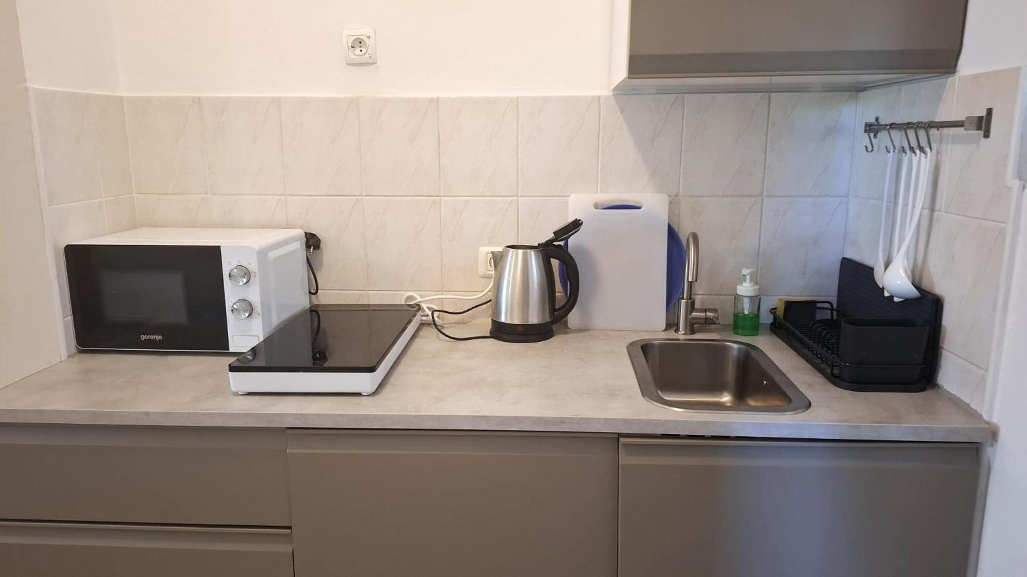 Apartman Karin Donji Karin Extérieur photo